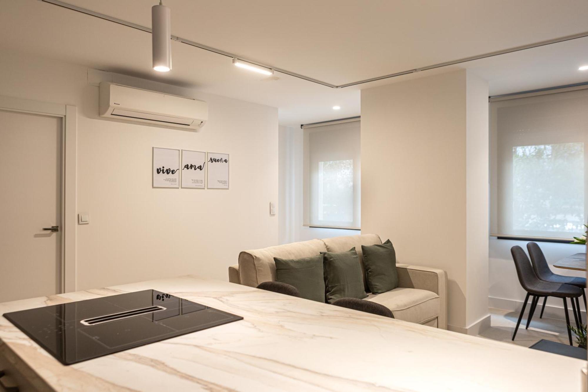 Royar Apartamentos Jaén Екстериор снимка